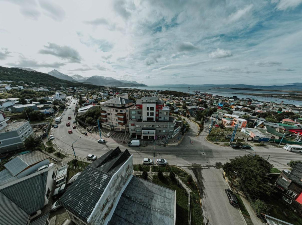 Mystic Mountains - Bienvenido/Welcome. Check In & Chill Ushuaia Exterior photo